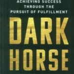 DARK HORSE: اسب سیاه (زبان اصلی، انگلیسی)